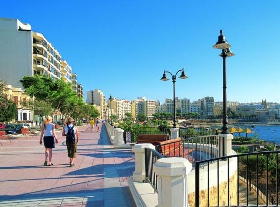 Unbeatable Location Valletta And Harbour Views Apartment Sliema Ngoại thất bức ảnh